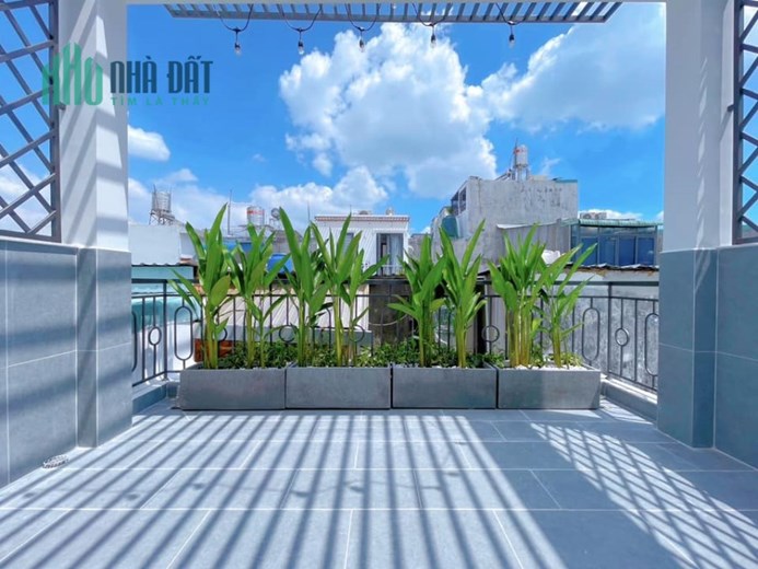 Chỉ 700 triệu (30%) sở hữu ngay nhà 3 tầng mới 100%, đường 13m ngay ngã 4 Ông Cù