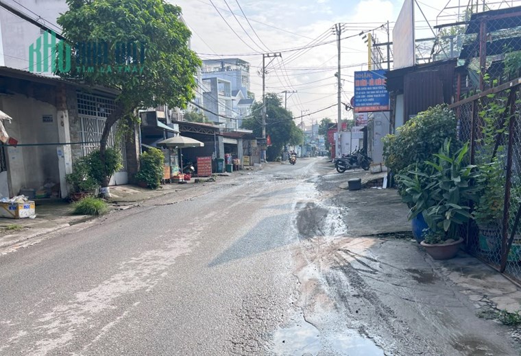 Nhà mặt tiền kinh doanh giá rẻ diện tích 4x20 Tân Thới Hiệp Quận 12