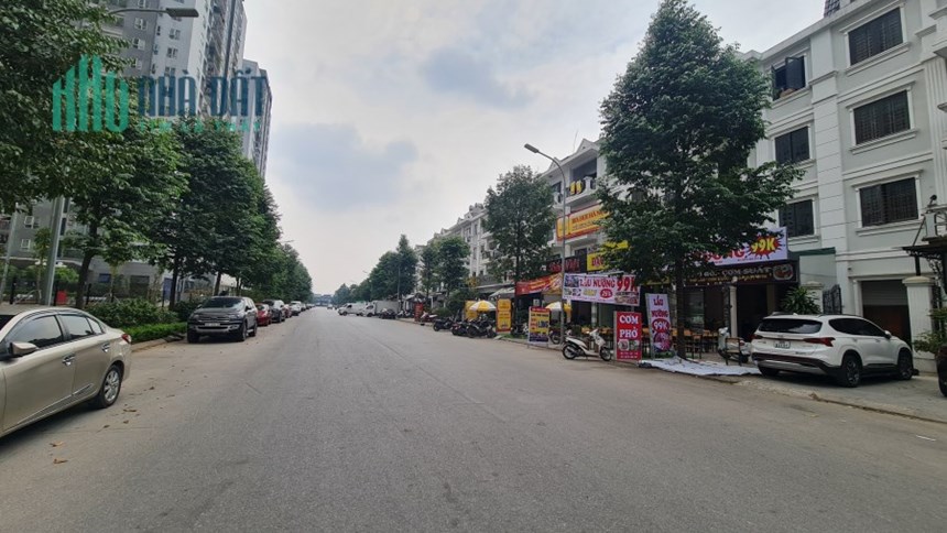 Bán nhà Phân lô  Nguyễn Xiển 45 m2, 5 tầng ,mặt tiền 4m,  GARA ÔTÔ , Kinh Doanh, giá chào 7.8 tỷ