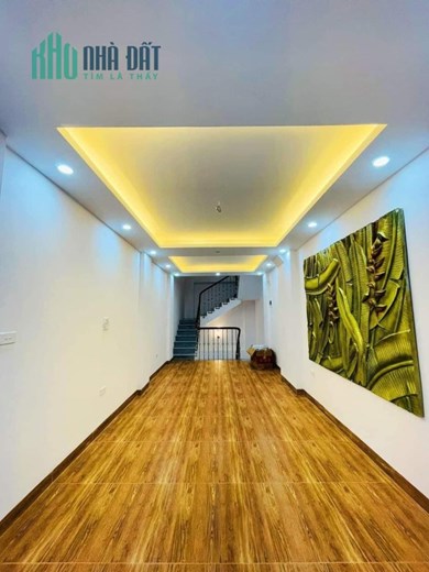 💥Đống Đa, ô tô ngủ nhà, nhà ĐẸP, 5 tầng phân lô, gần hồ, 6.16 tỷ💥