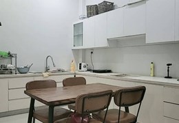 Nhà mới đẹp 2 tầng Huỳnh Tấn Phát, 2 phòng