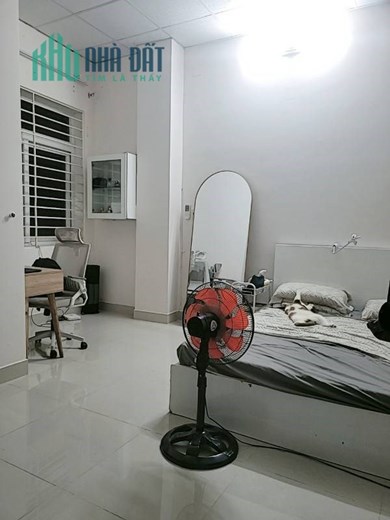Nhà mới đẹp 2 tầng Huỳnh Tấn Phát, 2 phòng