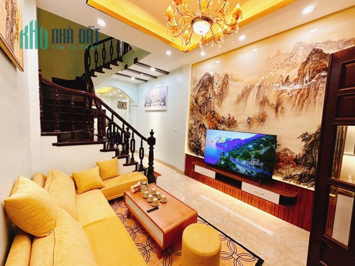 Bán nhà Lô góc ở Hồ Tùng Mậu, Cầu Giấy 35m2, Lô góc đẹp, ngõ nông rộng