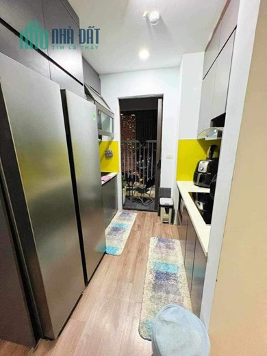 Bán căn hộ chung cư 2 ngủ 68m tòa Trung Rice city full nội thất 2ty680tr