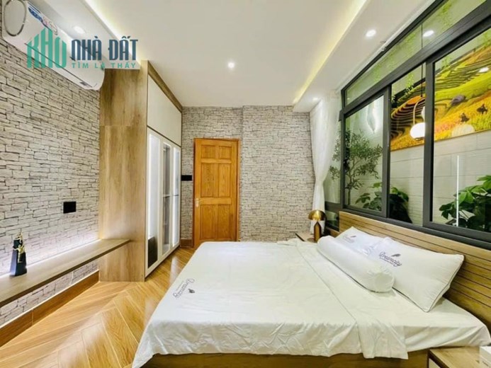 Bán nhà HX Tải Lê Trọng Tấn, Tân Phú 52m2 5 tầng kinh doanh tốt giá rẻ sổ hoàn công đầy đủ