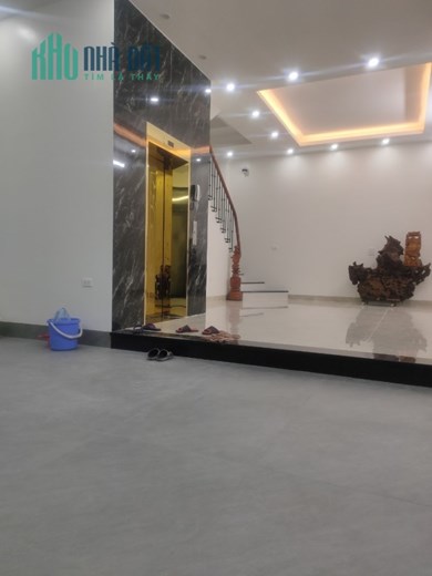 VIP BA ĐÌNH ,phân lô,3 thoáng.Ô TÔ .THANG MÁY.7T.18.5 tỷ.