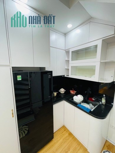 Phạm Ngọc Thạch 30m*5T 3PN 10m Ô Tô Tránh 2 thoáng 4.3 tỷ