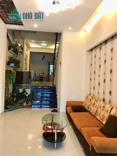 Cho thuê nhà nguyên căn 3 tầng MT khu Thanh Bình - Hải Châu