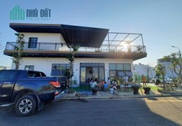 Cho thuê nhà Nguyên Căn - NAM HOÀ XUÂN - Lô Góc 2 Mặt Tiền rộng , Có Sẵn Quán Cà phê