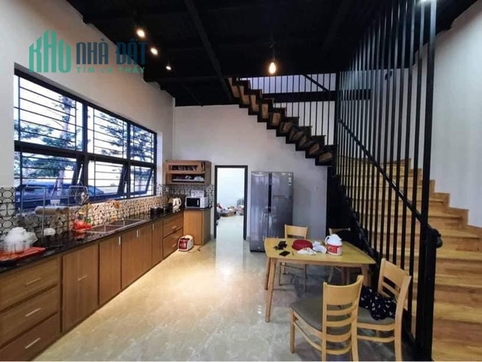 Cho thuê nhà Nguyên Căn - NAM HOÀ XUÂN - Lô Góc 2 Mặt Tiền rộng , Có Sẵn Quán Cà phê