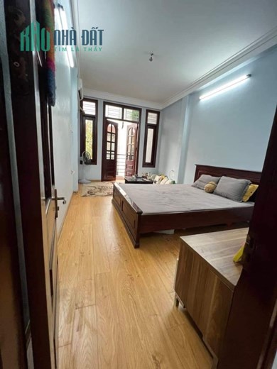 💥Bán nhà Ngọc Thụy 48m² Ô tô Sân cổng An sinh đỉnh nhỉnh 4 tỷ