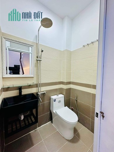 Vị trí đẹp, 4.6x10m, khu dân trí cao, 5 tầng Phạm Văn Chiêu, Hẻm xe hơi chỉ 6 tỷ nhỉnh