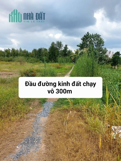 BÁN 2000M2 ĐẤT TẠI TX.BÌNH MINH T.VĨNH LONG CHỈ 900TR 1 CÔNG. LH:0939100228.