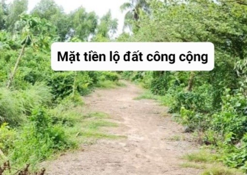 BÁN 2000M2 ĐẤT TẠI TX.BÌNH MINH T.VĨNH LONG CHỈ 900TR 1 CÔNG. LH:0939100228.