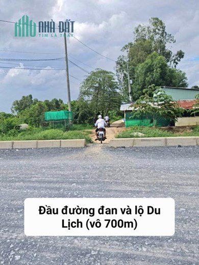 BÁN 2000M2 ĐẤT TẠI TX.BÌNH MINH T.VĨNH LONG CHỈ 900TR 1 CÔNG. LH:0939100228.