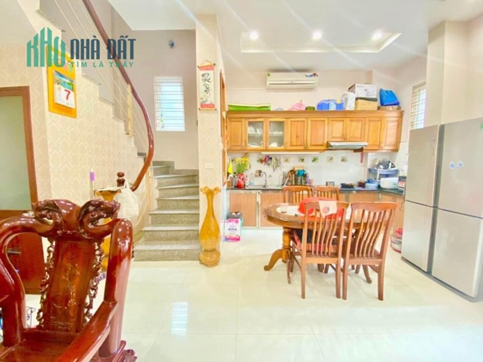 SIÊU HIẾM! NHÀ HAI MẶT NGÕ Ô TÔ - HOÀNG ĐẠO THÀNH - THANH XUÂN - 45m2 VỪA Ở VỪA KINH DOANH