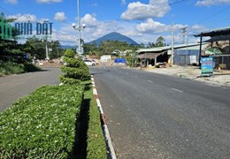 CHÍNH CHỦ CẦN TIỀN  BÁN NHANH NHÀ MẶT TIỀN ĐẸP TẠI TÂY NINH