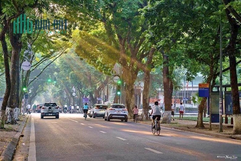 [ CHẤT] BÁN NHÀ MP HÀNG BÚN 9T THÔNG SÀN, VỈA HÈ ĐÁ BÓNG, KD ĐẮC ĐỊA.