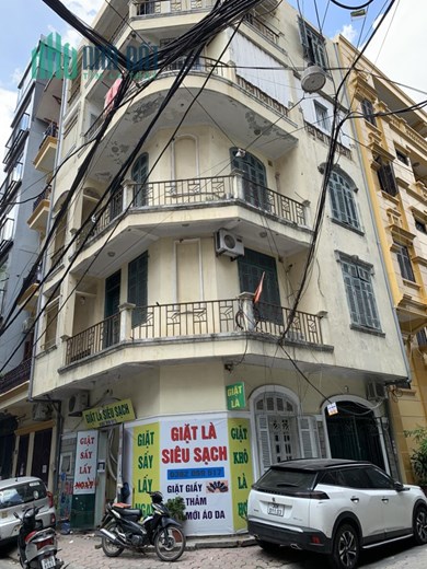 Bán nhà lô góc Hồ Ba Mẫu 50m2, 5 tầng, mặt tiền 10m giá rao bán 11.5 tỷ