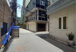 Nguyễn Văn Cừ - Ngọc Lâm .Diện tích 34m² - 4 Tầng - Giá 3.35 tỷ
CÁCH CẦU CHƯƠNG DƯƠNG VÀI BƯỚC CHÂN