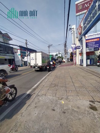 Bán nhà Mặt tiền Kha Vạn Cân - cách chợ Thủ Đức 2km, DT: 322m2(4.5/9x43m), giá 43.9 tỷ.