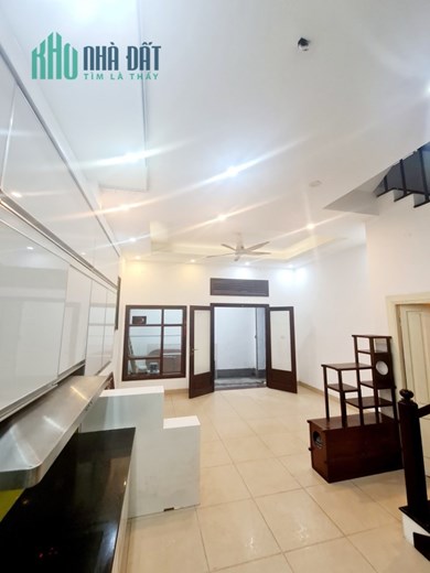 HIẾM CÓ KHÓ TÌM : Bán nhà Thanh Nhàn , 48m2 , 4,1 tỷ , mặt tiền 4m , vài bước ra đường lớn