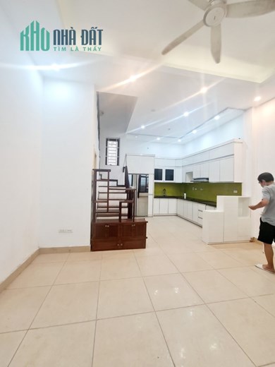 HIẾM CÓ KHÓ TÌM : Bán nhà Thanh Nhàn , 48m2 , 4,1 tỷ , mặt tiền 4m , vài bước ra đường lớn