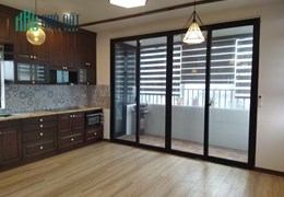 Bán nhà 9 tầng thang máy mặt phố Hồ Giám, Đống Đa, lô góc 3 thoáng, 97m, mt 4.8m, 44,5 tỷ