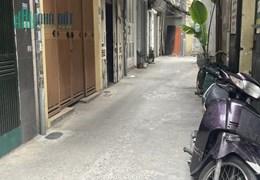 💥Bán nhà Trần Quý Kiên, Cầu Giấy, 33m2 sẵn C4, Ô tô 25m, chỉ 4.4 tỷ💥