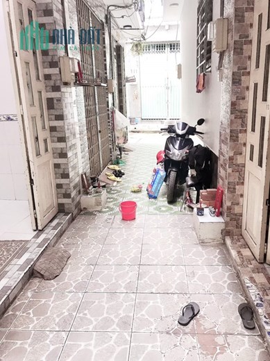 BÁN NHÀ 1 TRỆT 1 LẦU ĐƯỜNG PHÚ ĐỊNH, P16, QUẬN 8