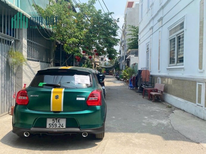 Cần Bán Gấp CĂN NHÀ Hẻm Xe Hơi tại Thành Phố Thủ Đức