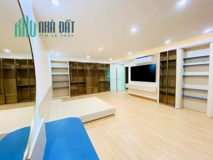 BÁN TÒA NHÀ VĂN PHÒNG 8 TẦNG DT:66M2 x 8 TẦNG x MT:7.3M CẦU THANG MÁY PHỐ VÍP PHẠM NGỌC THẠCH QUẬN