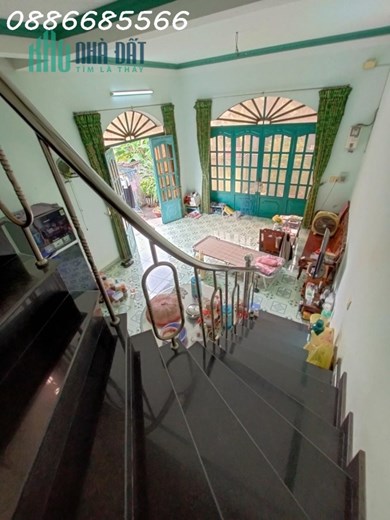 Bán nhà Man Thiện Thủ Đức 215m2 8.5 tỷ ô tô ngủ trong nhà
