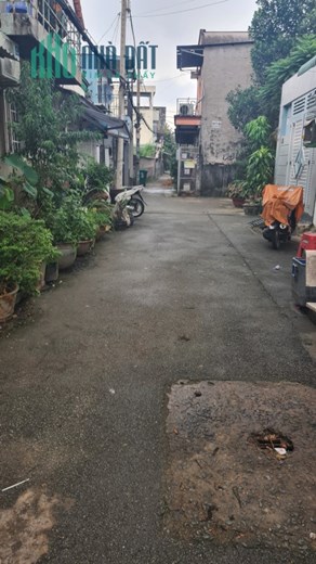 CHÍNH CHỦ CẦN BÁN GẤP CĂN NHÀ GẦN NGAY TRUNG TÂM CHỢ THỦ ĐỨC,, DT:50M2 giá CHỈ có 3tỷ 6.