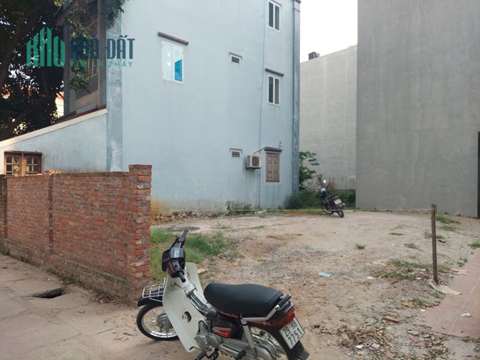 Chủ cần bán 30 m2 Yên Ngĩa, giá 1,28 tỷ