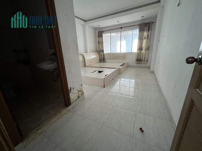 HẺM XE HƠI - GẦN MẶT TIỀN - 81M2 - 3 TẦNG - SỔ ĐẸP - CHỈ 5.999TỶ.