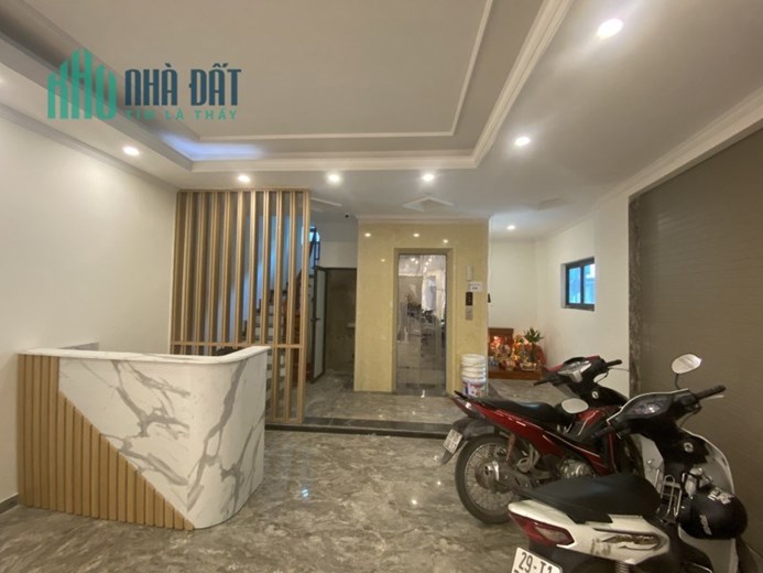 Bán nhà Doãn Kế Thiện, Cầu Giấy. 70mx9; MT4m; TM; giá 22 tỷ