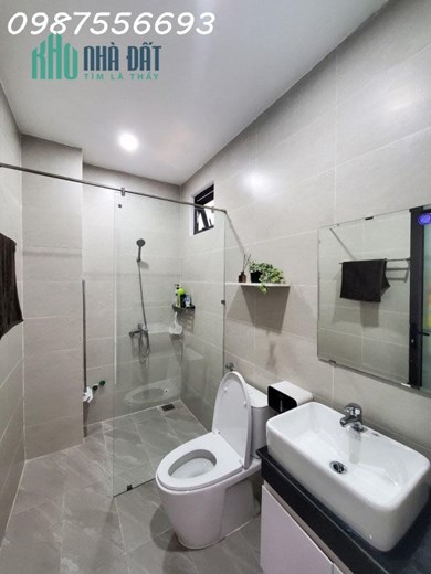 BÁN GẤP NHÀ VĂN HƯƠNG, 30m2x 3T, MT4m, Ô TÔ ĐỖ CỔNG, LÔ GÓC, KINH DOANH, CHỈ HƠN 1 TỶ
