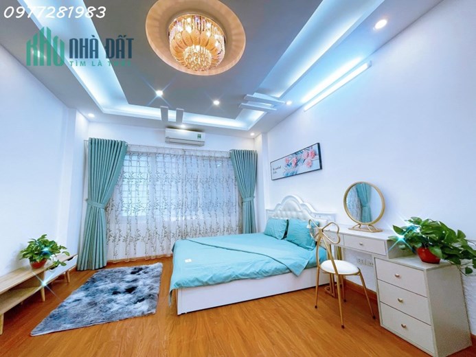 Bán gấp nhà Nhổn, 35x5 tầng, lô góc, morning, giá 3.6 tỷ