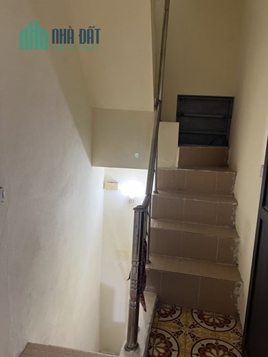 BÁN GẤP NHÀ VĂN HƯƠNG, 20m2x 3T, MT4.6m, Ô TÔ ĐỖ CỔNG, LÔ GÓC, KINH DOANH, CHỈ HƠN 1 TỶ