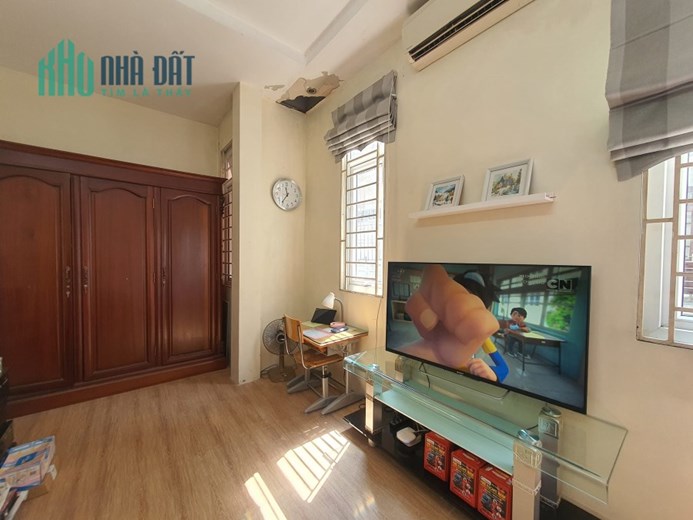 Bán nhà phân lô Kim Ngưu 50m2, 4 Tầng, MT 6,5m, Lô góc vỉa hè – ô tô tránh giá 7,x tỷ