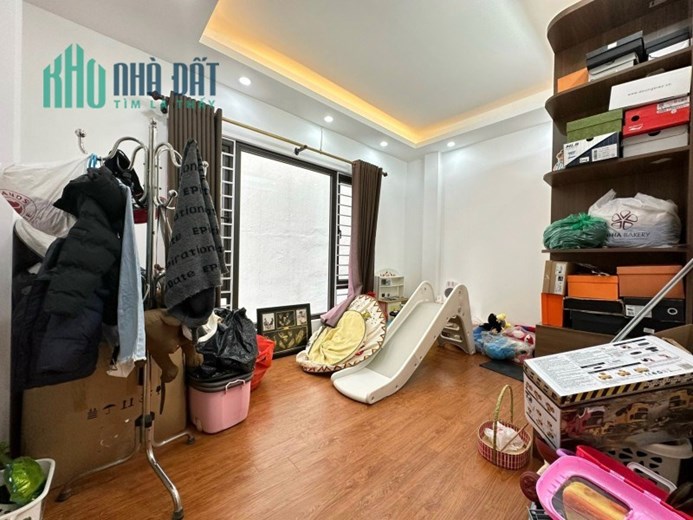 Bán nhà mặt ngõ thông Vương Thừa Vũ 52mx5T ô tô kinh doanh tấp nập nhỉnh 6 tỷ