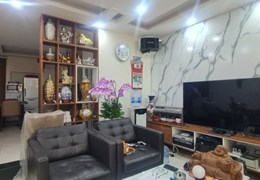 Bán nhà PHÂN LÔ Võ Văn Dũng Đống Đa 45m 4 tầng phân lô ô tô tránh ở ngay nhỉnh 8 tỷ lh 0817606560