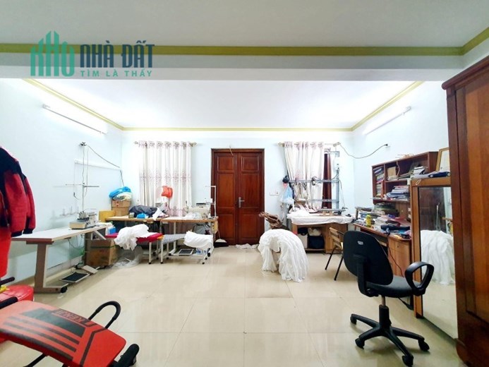 Bán nhà phố Hoàng Cầu 55mx4T phân lô vỉa hè ô tô tránh dừng đỗ kinh doanh nhỉnh 13 tỷ lh 0817606560