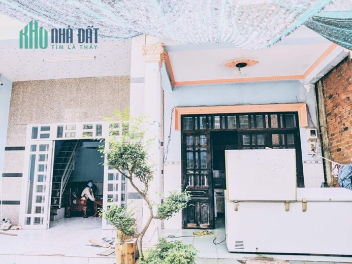 Nhà giá rẻ đường số 8 Linh Xuân, Thủ Đức: 200m2, ngang 8m, giá chỉ hơn 5 tỷ.