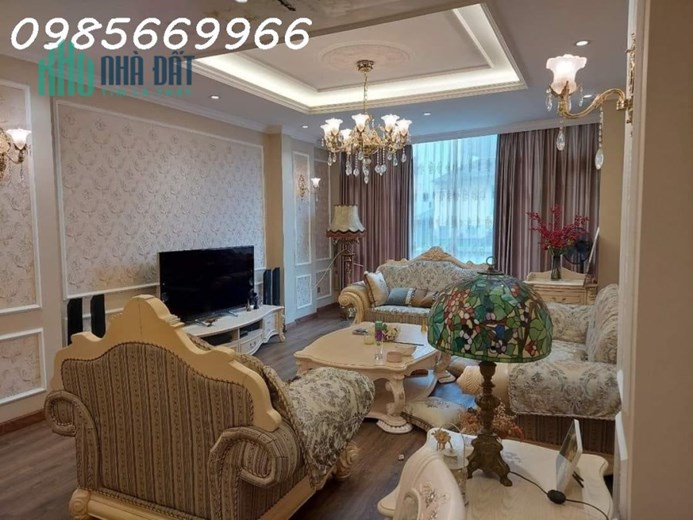 NHÀ TRẦN QUỐC HOÀN, 50 M, 10 TỶ, 5 TẦNG, MT 4m, 2 MẶT THOÁNG , GARA Ô TÔ, LIÊN TỤC GIẢM GIÁ