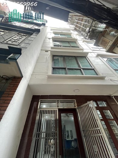 Gấp ,40 m ,4.2  tỷ ,Quận Thanh xuân  , ô tô đi qua , tiện ích ngập tràn