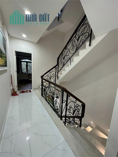 Nhà phố mặt tiền tại dự án Lakeview City - View hồ đẹp tại Sài Gòn.
