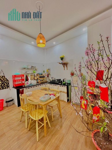 Bán nhà 3 tầng hẻm Nguyễn Đình Chiểu Phường 9 Đà Lạt