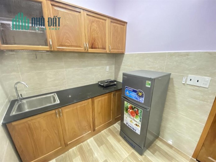 Cho thuê CHDV XVNT 28m2 gần Hàng Xanh